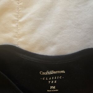 2- Croft & Barrow Classic Tee in Black and White